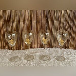 For princess house wine glasses with gold and clear leaves
